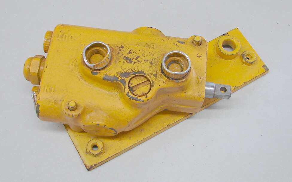 CUB CADET tractor Hydraulic Manual Electric Lift Parts